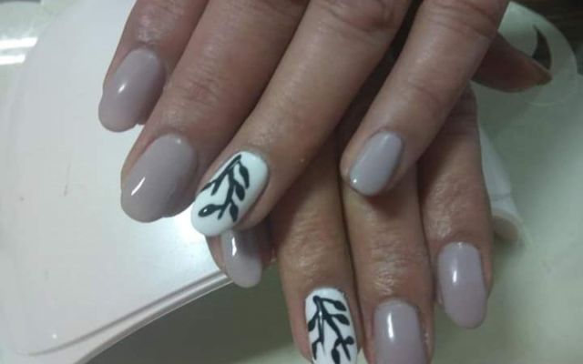Magic Nails