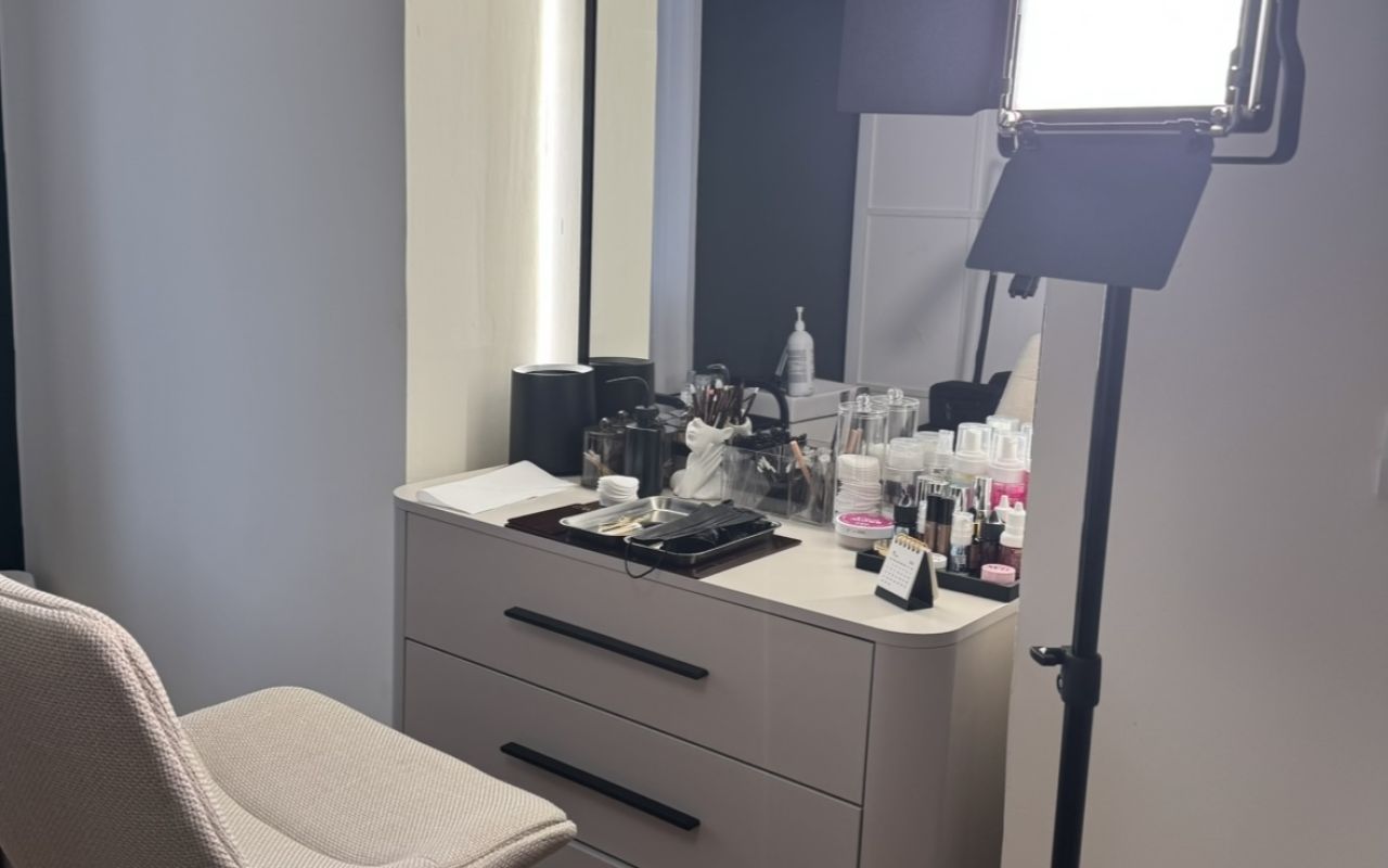 Catalina Sabau - Brow Artist 