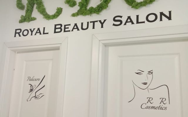 Raluca Berke Nails - Royal Beauty Salon